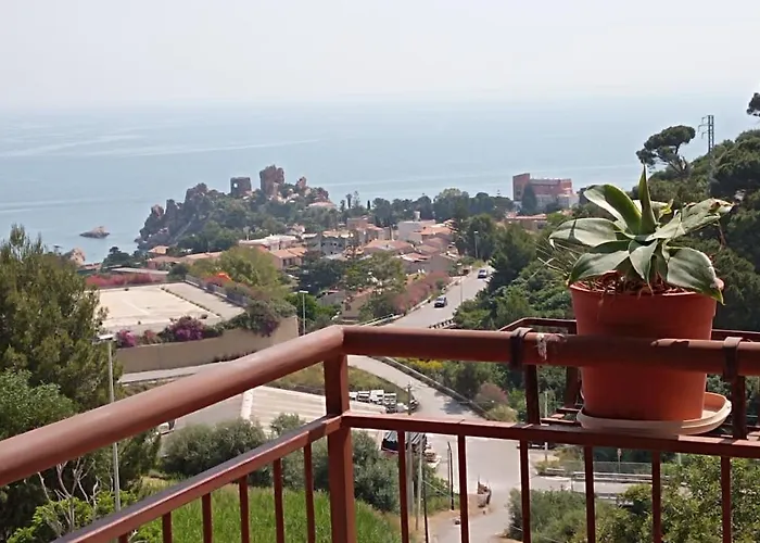 Carmen Appartement Cefalù